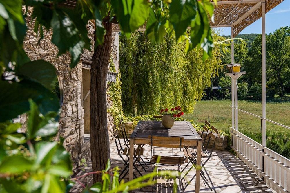 Gites De La Croix Du Gres (Adults Only) Valaurie Exterior foto